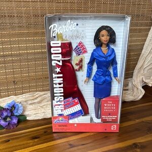 Barbie (Brunette) President 2000 Doll in Blue Suit